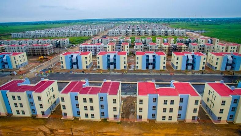 Saglemi Housing Project: Lack of Electricity and Water Supply Stalling Habitation